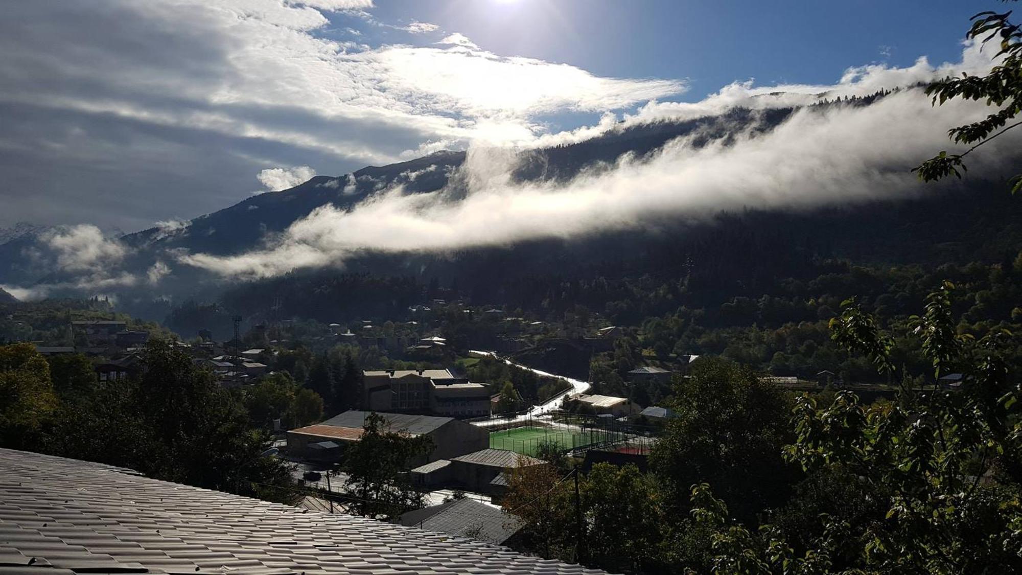 Hilltop Mestia Eksteriør billede